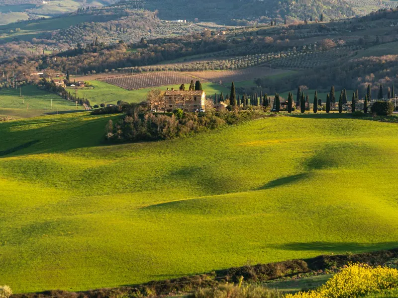 Spring in Europe ! A Season of Culture and New Life.